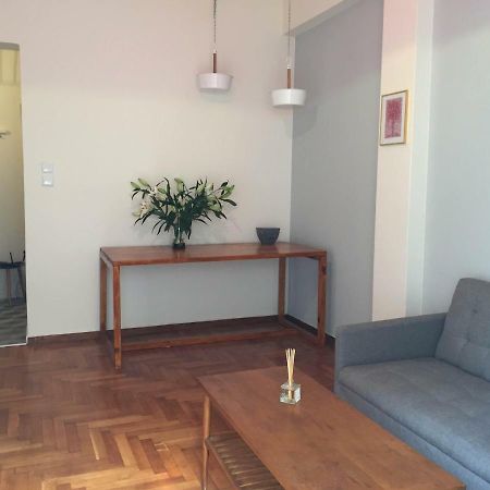 Apartamento 5Th Floor Bright Flat At Bohemian Exarcheia Atenas Exterior foto